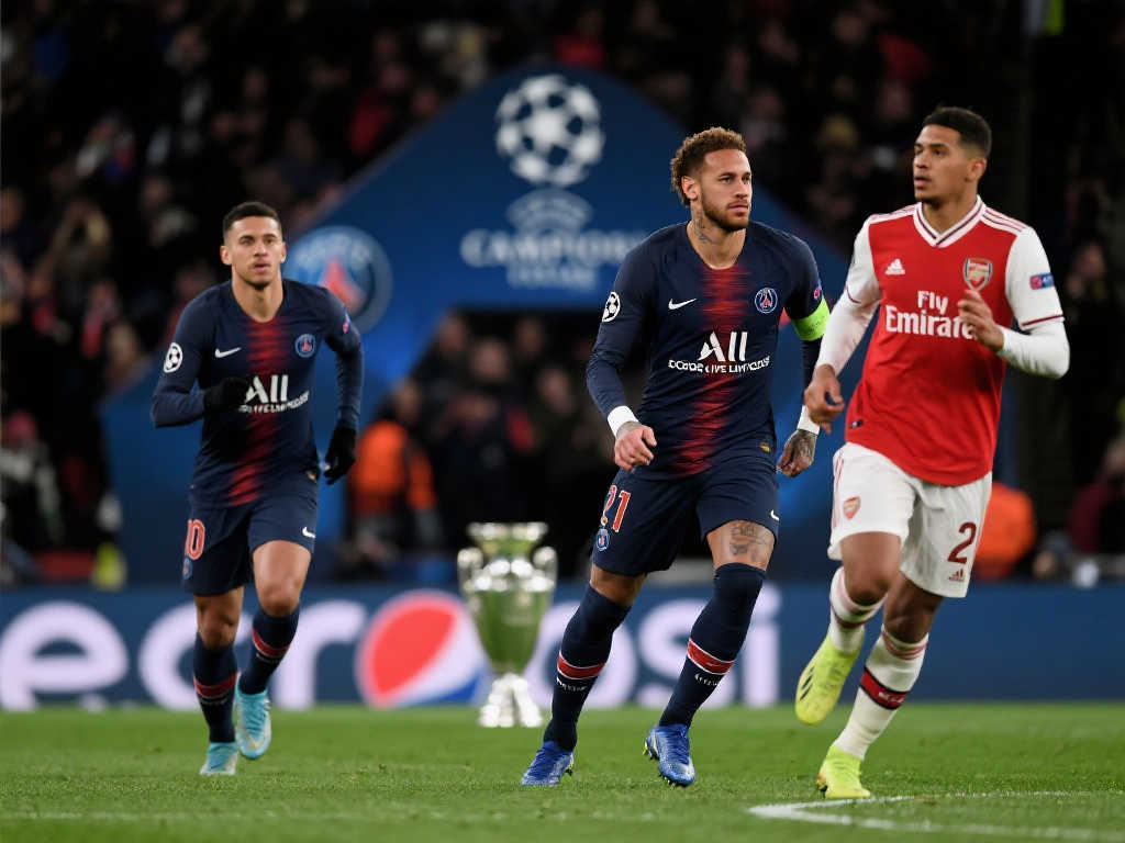 2-1!巴黎双杀阿森纳,向队史首座欧冠冠军发起冲击! 2-1!巴黎双杀阿森纳,向队史首座欧冠冠军发起冲击!